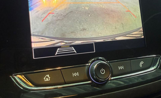 GM - Chevrolet ONIX SED. Plus PREM. 1.0 12V TB Flex Aut 2020 Flex-11