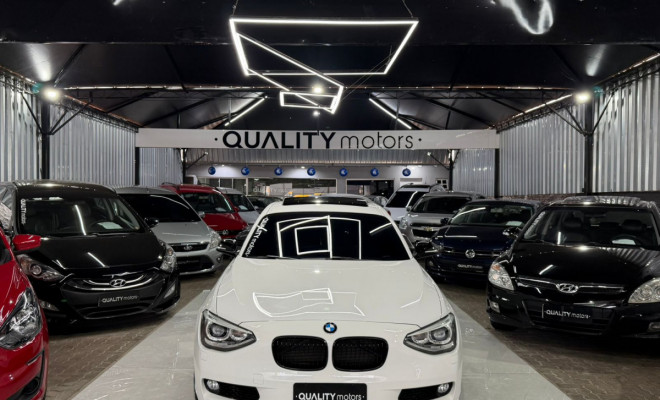 BMW 118iA Full 1.6 TB 16V 170cv 5p 2013 Gasolina-0