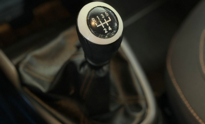 GM - Chevrolet ONIX HATCH LTZ 1.4 8V FlexPower 5p Mec. 2013 Flex-11