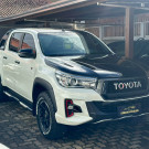 Toyota Hilux CD GR-S 4x4 2.8 TDI Dies. Aut. 2019 Diesel-1