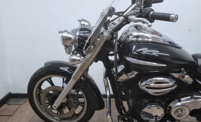 YAMAHA XVS 950 MIDNIGHT STAR 2012 Gasolina-7