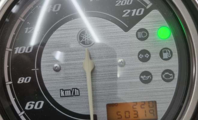 YAMAHA XVS 950 MIDNIGHT STAR 2012 Gasolina-4