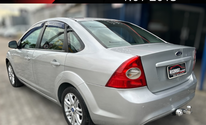 Ford Focus Sedan 1.6/1.6 Flex 8V/16V 4p Mec. 2013 Flex-3