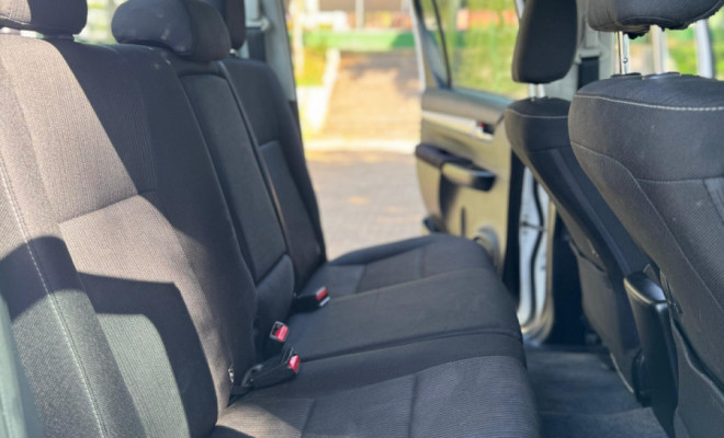 Toyota Hilux CD SR 4x4 2.8 TDI Diesel Aut. 2019 Diesel-6