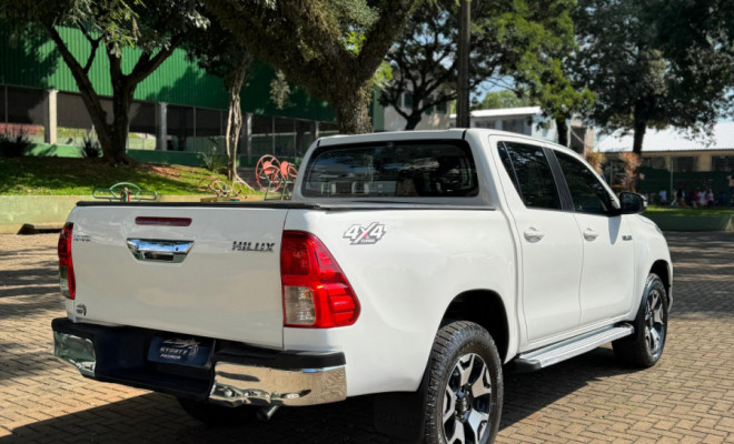 Toyota Hilux CD SR 4x4 2.8 TDI Diesel Aut. 2019 Diesel-8