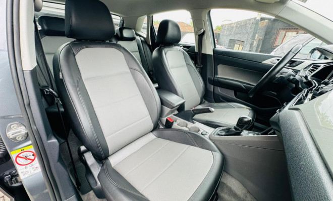 VW - VolksWagen Polo Highline 200 TSI 1.0 Flex 12V Aut. 2018 Flex-8