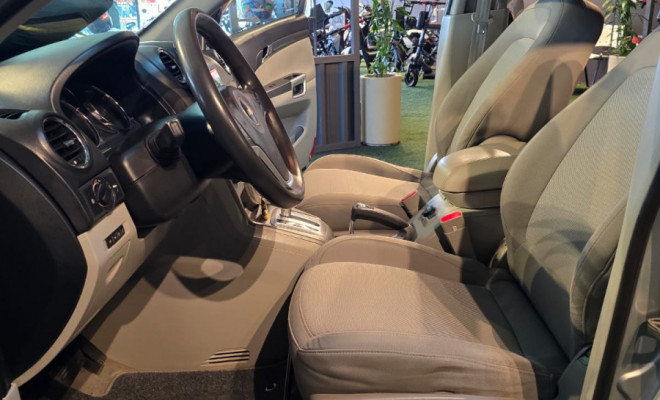 GM - Chevrolet CAPTIVA SPORT FWD 2.4 16V 171/185cv 2010 Gasolina-13