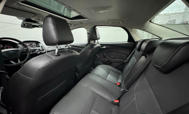 Ford Focus Sed. TI./TI.Plus 2.0 16V Flex  Aut 2016 Flex-9