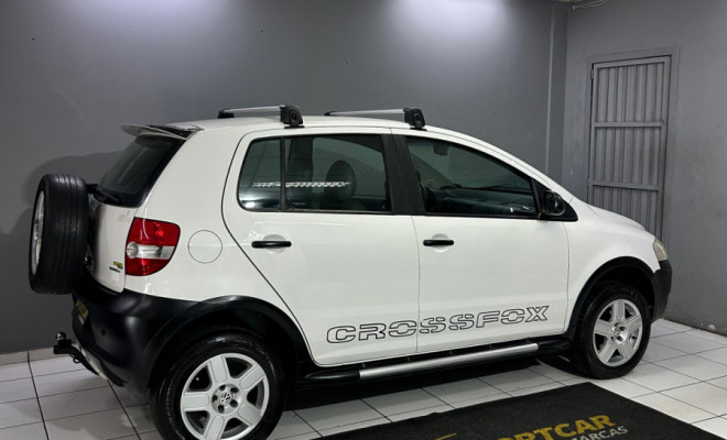VW - VolksWagen CROSSFOX 1.6 Mi Total Flex 8V 5p 2007 Flex-6