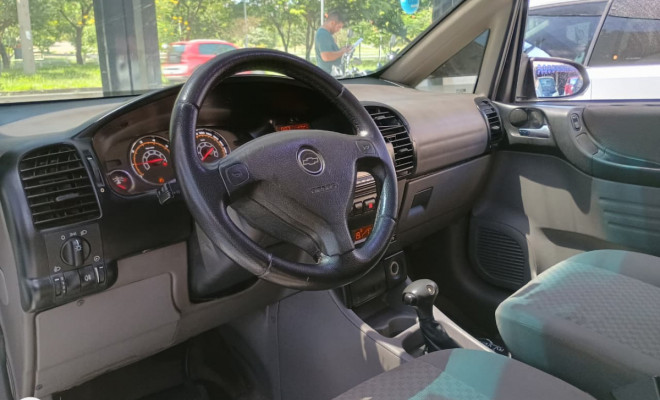 Renault KWID Zen 1.0 Flex 12V 5p Mec. 2021 Flex-5