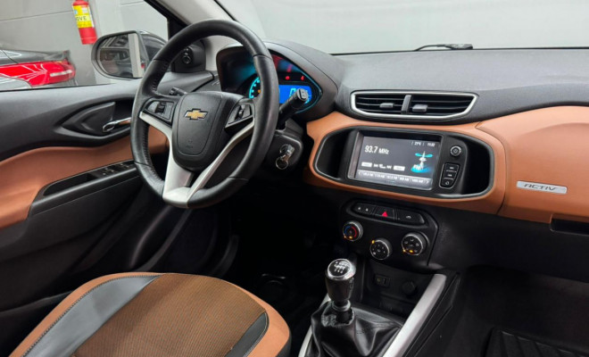 GM - Chevrolet ONIX HATCH ACTIV 1.4 8V Flex 5p Mec. 2018 Flex-8