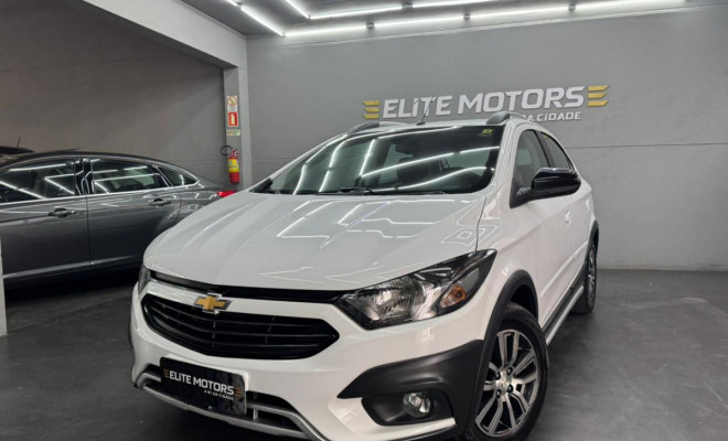 GM - Chevrolet ONIX HATCH ACTIV 1.4 8V Flex 5p Mec. 2018 Flex-2