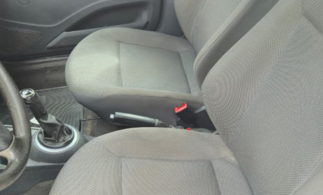 VW - VolksWagen VOYAGE 1.0/1.0 City Mi Total Flex 8V 4p 2012 Flex-4