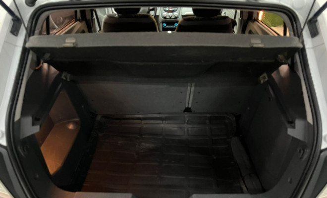 GM - Chevrolet AGILE LTZ 1.4 MPFI 8V FlexPower 5p 2012 Flex-13