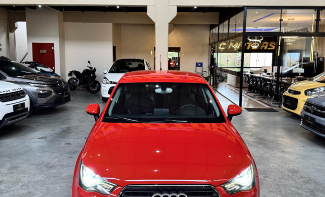Audi A1 Sportback 1.4 TFSI 5p S-tronic 2013 Gasolina-0