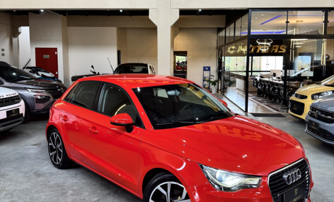 Audi A1 Sportback 1.4 TFSI 5p S-tronic 2013 Gasolina-1