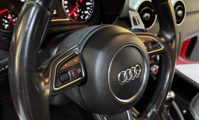 Audi A1 Sportback 1.4 TFSI 5p S-tronic 2013 Gasolina-8