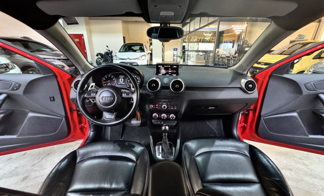 Audi A1 Sportback 1.4 TFSI 5p S-tronic 2013 Gasolina-2