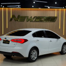 Kia Motors Cerato 1.6 16V  Flex  Aut. 2015 Flex-0