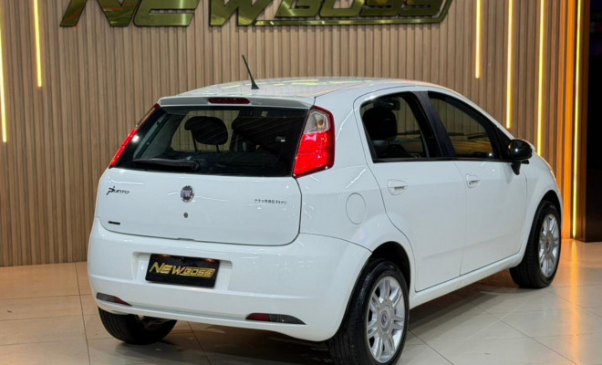 Fiat Punto ATTRACTIVE 1.4 Fire Flex 8V 5p 2012 Flex-4