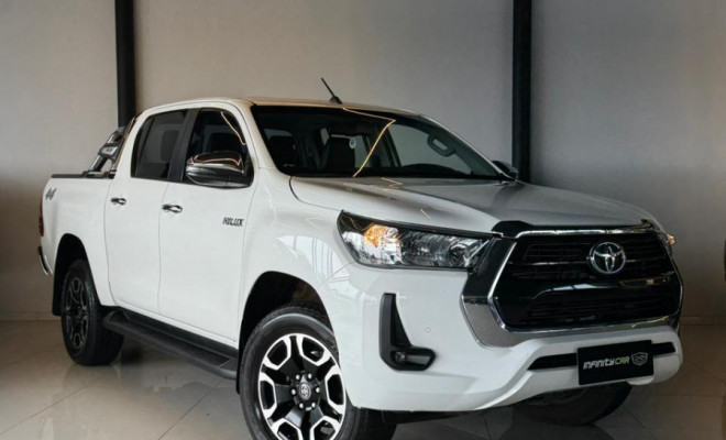 Toyota Hilux CD SR 4x2 2.7 16V/2.7 Flex Aut. 2021 Flex