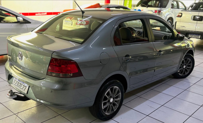 VW - VolksWagen VOYAGE 1.6  Mi Total Flex 2012-1