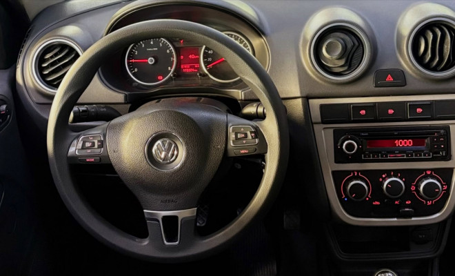 VW - VolksWagen VOYAGE 1.6  Mi Total Flex 2012-5