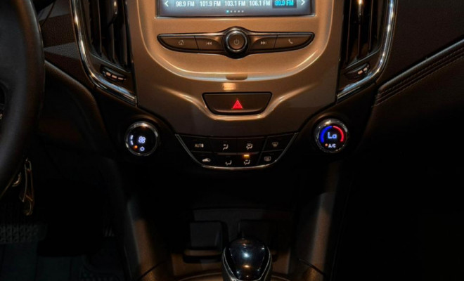 GM - Chevrolet CRUZE LTZ 1.4 16V Turbo Flex 4p Aut. 2018 Flex-9