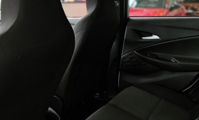 GM - Chevrolet ONIX HATCH 1.0 12V Flex 5p Mec. 2023 Flex-12