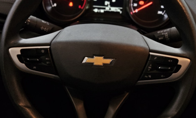GM - Chevrolet ONIX HATCH 1.0 12V Flex 5p Mec. 2023 Flex-10