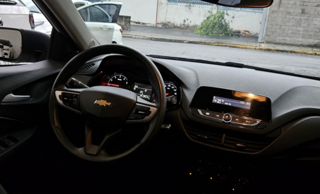 GM - Chevrolet ONIX HATCH 1.0 12V Flex 5p Mec. 2023 Flex-7