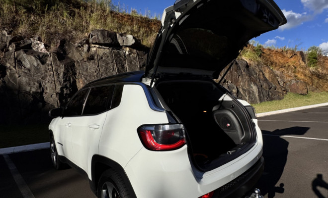 Jeep COMPASS LONGITUDE 2.0 4x2 Flex 16V Aut. 2018 Flex-4