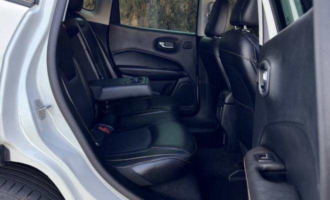 Jeep COMPASS LONGITUDE 2.0 4x2 Flex 16V Aut. 2018 Flex-12