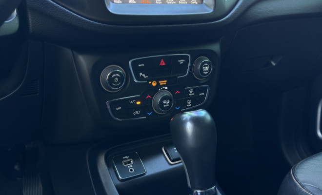 Jeep COMPASS LONGITUDE 2.0 4x2 Flex 16V Aut. 2018 Flex-10