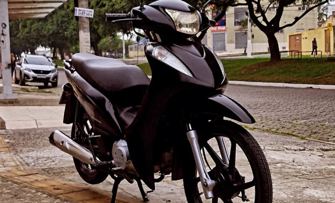 HONDA BIZ 125cc ES ano 2012-0