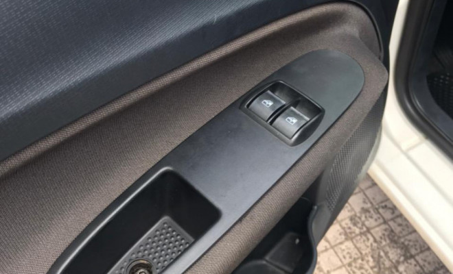 Fiat UNO WAY 1.0 Flex 6V 5p 2020 Flex-11