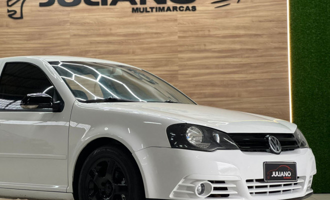 VW - VolksWagen Golf 1.6 Mi Total Flex 8V 4p 2011 Flex-10