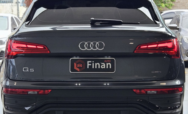 Audi Q5 Sportback S-Line 2.0 TFSI Quattro S-tronic 2022 Híbrido-14
