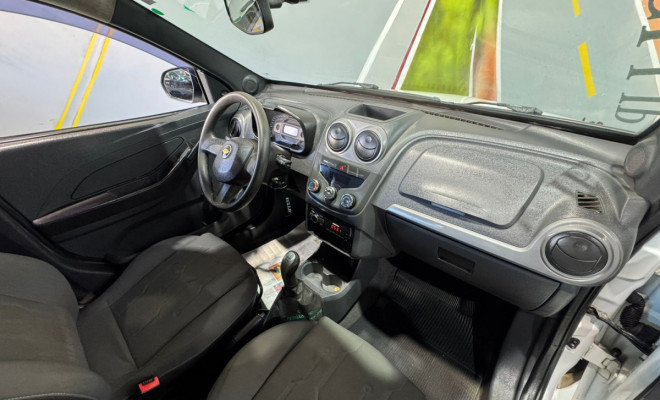 GM - Chevrolet MONTANA LS 1.4 ECONOFLEX 8V 2p 2013 Flex-3