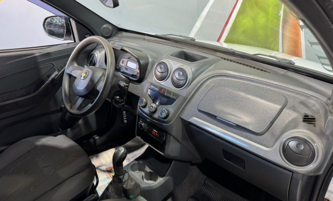 GM - Chevrolet MONTANA LS 1.4 ECONOFLEX 8V 2p 2013 Flex-4