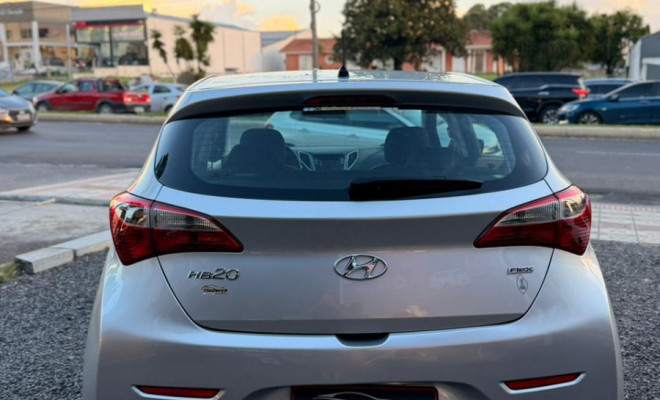 Hyundai HB20 Comf./C.Plus/C.Style 1.0 Flex 12V 2014 Flex-2