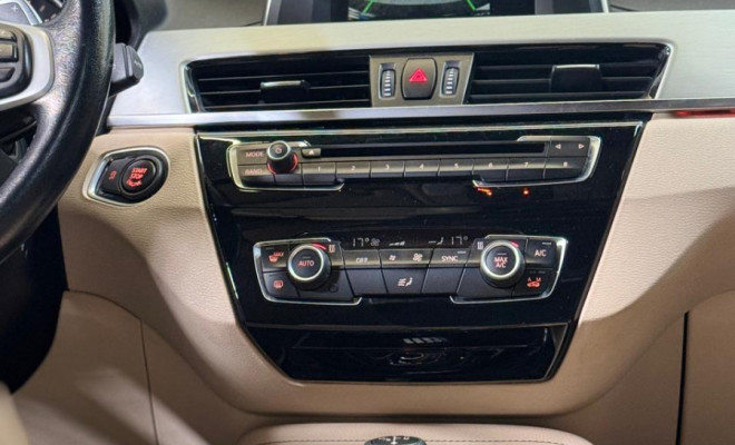 BMW X1 XDRIVE 25i Sport 2.0/2.0 Flex Aut. 2018 Gasolina-17