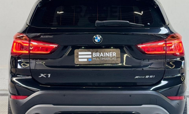 BMW X1 XDRIVE 25i Sport 2.0/2.0 Flex Aut. 2018 Gasolina-7