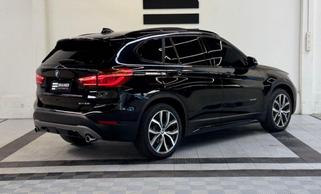 BMW X1 XDRIVE 25i Sport 2.0/2.0 Flex Aut. 2018 Gasolina-3