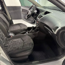 Peugeot 207 XR 1.4 Flex 8V 5p 2011 Flex-6