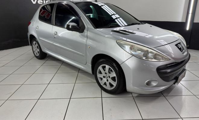 Peugeot 207 XR 1.4 Flex 8V 5p 2011 Flex-13