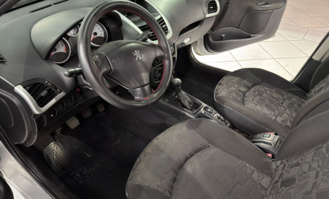 Peugeot 207 XR 1.4 Flex 8V 5p 2011 Flex-3