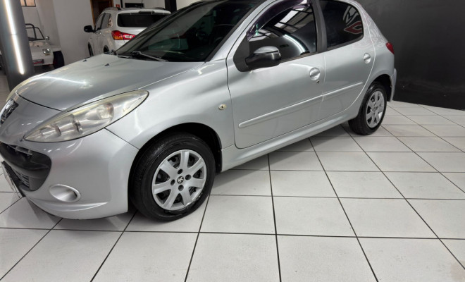 Peugeot 207 XR 1.4 Flex 8V 5p 2011 Flex-5