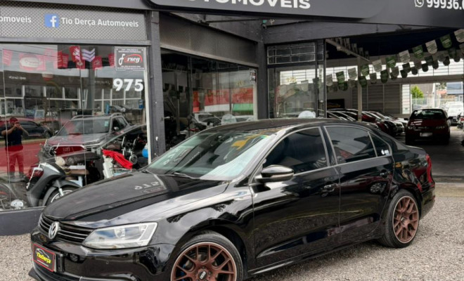 VW - VolksWagen JETTA Comfortline 2.0 T.Flex 8V 4p Tipt. 2012 Flex