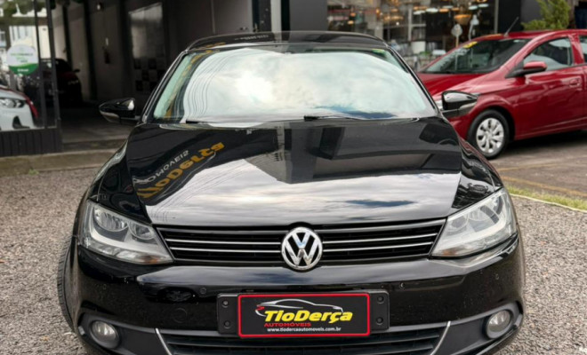 VW - VolksWagen JETTA Comfortline 2.0 T.Flex 8V 4p Tipt. 2012 Flex-3